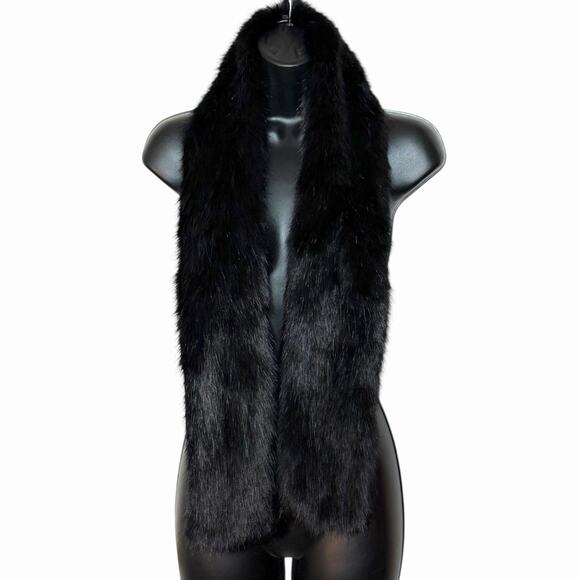 BANANA REPUBLIC BLACK FAUX FUR PELT PULL THROUGH SATIN LINED SCARF COLLAR WARMER - Picture 1 of 4